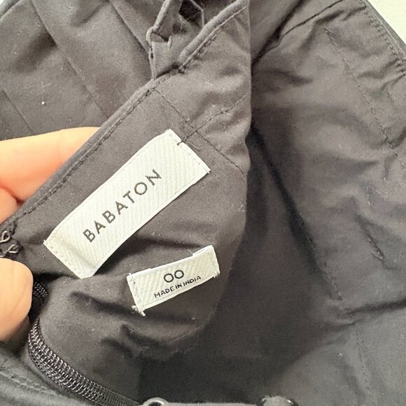 Aritzia Babaton Abacus Poplin Romper Square Neck Pleated Black Size 00 - Picture 9 of 9